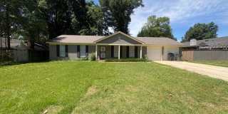2331 Eastover Dr Gallery 1