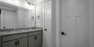 650 Ladd Avenue Gallery 32