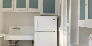 River Court Gallery 9