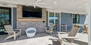 Brunswick Village Gallery 25