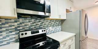 3130 E 4th Street Gallery 27