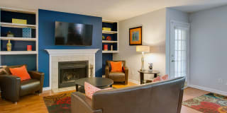 Laurel Oaks Gallery 28