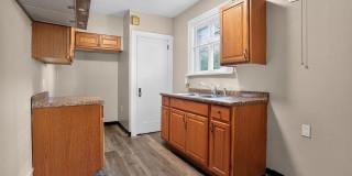 Charming 3BR House in East Pittsburgh Gallery 21