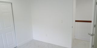 2623 E Maureen St Gallery 36