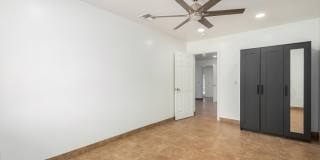 1100 W 12th Street Gallery 23