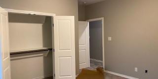 509 E Pruitt Gallery 19