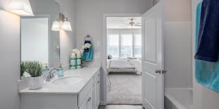 Crest at Burkitt Ridge Apartments and Townhomes Gallery 6