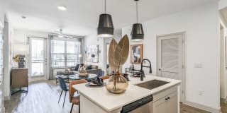 Varenna Lakeside Gallery 2