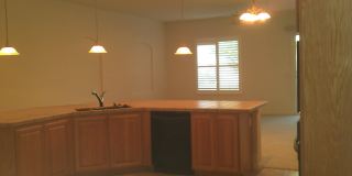 Single Story 1700sqft Rocklin Single Story, 3 bedroom, 2 baths-Gardner, Walking distance shopping Gallery 17