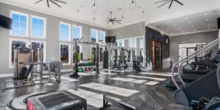 Matthews Square Apartments Gallery 29