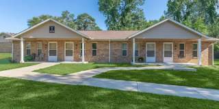 Summit at Pine Lake Estates - Senior Housing Gallery 12