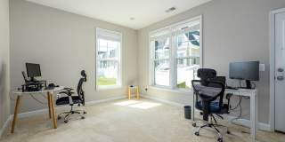 3208 Marion Square Gallery 16