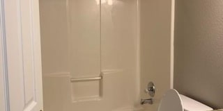 Great 3 Bedroom! Gallery 12