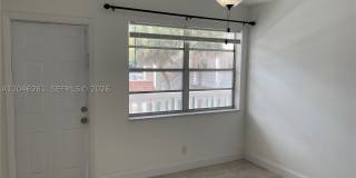 601 SE 5th Ct Gallery 13