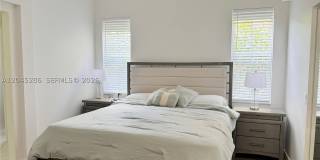 1074 Bluewood Ter Gallery 16