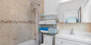 2600 N Surf Road unit: 302 Gallery 17