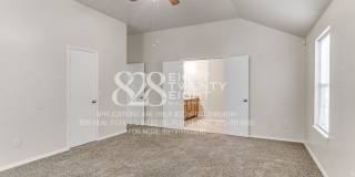 PRELEASING NOW FOR JULY 2026! Amazing 3 Bed/2.5 Bath/2-Car Garage Condo Minutes from Campus! Gallery 36