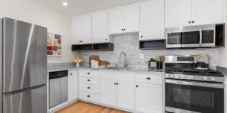 724 Cole St Apt 4 Gallery 2