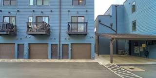 Modern 3-Bedroom Curtis Park Townhome Steps from RiNo & Larimer Street Gallery 40
