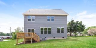 Beautiful 4BR 2.5BA Home w/ Full Appliance Kitchen • Garage Parking • Gallery 16