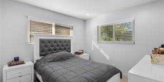 4700 Topanga Canyon Boulevard Gallery 8