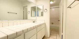 Single Level with Nature Reserve Views! Single Level with Nature Reserve Views! Gallery 13