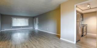 Uptown Lake Oswego Gallery 8