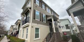 Stunning Three-Story Townhome, Located in the Heart of Altamonte Springs! Gallery 1