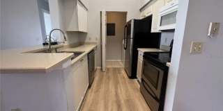 1226 BERMUDA LAKES LANE Gallery 9