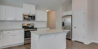427 Amesbury Drive Gallery 25