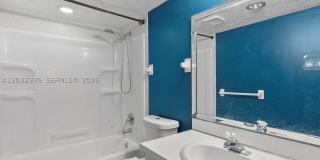 4172 Inverrary Dr Gallery 14