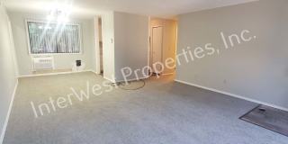 Beautiful Ranch Style Home on Very Large Corner Lot With W/D Hookups, Fireplace, 2 Car Garage & A/C Unit! Gallery 5