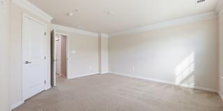 Large Townhome in Wormans Mill! Gallery 32