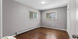 Recently Remodeled 4 Bedroom House Gallery 6
