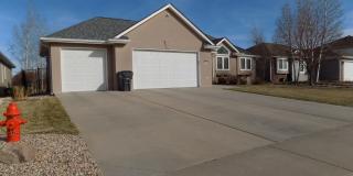 322 N. 50th Avenue Place Gallery 1