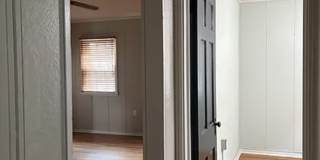 3120 Depew Street Gallery 7