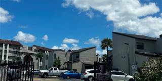 10284 NW 9th St Cir Gallery 1