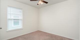 3923 Southton View Gallery 15