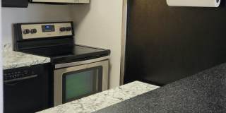 Amazing North Side Condominium Gallery 9