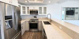 Newport Beach Bay and Oceanfront view | 7th Floor Luxury 2+2 Condo | Newport Towers Gallery 48