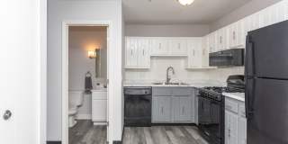 Candlelite Apartments Gallery 57