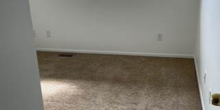 Townhome -2 bed 2.5 bath + bonus area Gallery 31