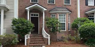 Captains Walk Townhouse-Available to Rent Gallery 1