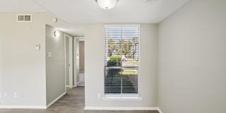 Keller Oaks Apartments Gallery 17
