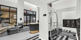 4220 Laguna St Gallery 29