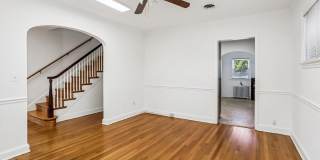212 FREDERICK Avenue S Gallery 18