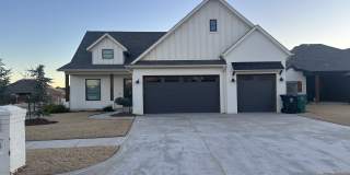 11028 Northwest 21st Street Gallery 1