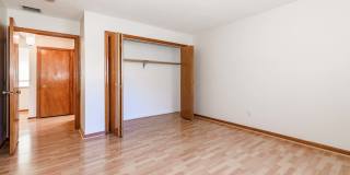 705 Lake Ave Gallery 23