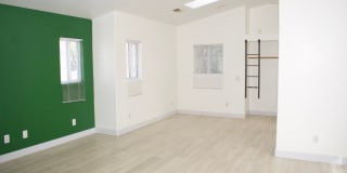 Charming 2-Story, 4 Bd 3 Ba Unit Near Downtown San Diego – 92113 Gallery 13