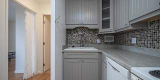 1 Bd 1 Ba 1 Pkg in HALE MOANI - Secure Building- Utilities Included $2500/month with $500 OFF first month rent Gallery 18